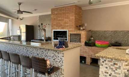 Casa de alto padrao para venda no Portal do Paraiso, Jundiai