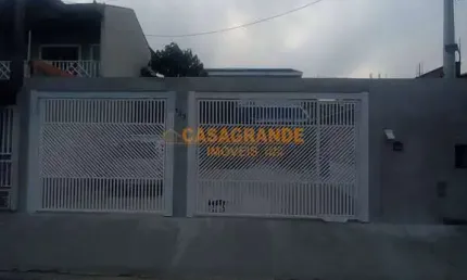 Casa/Sobrado com 02 quartos, 150m² no Vista Verde - SJC