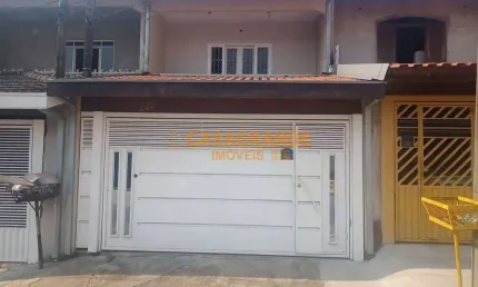 Casa/Sobrado com 03 quartos, 142mts no Residencial União