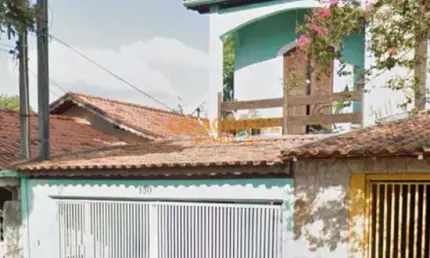 Casa a venda com 3 quartos - 184m² - Vila São Pedro - São José dos Campos