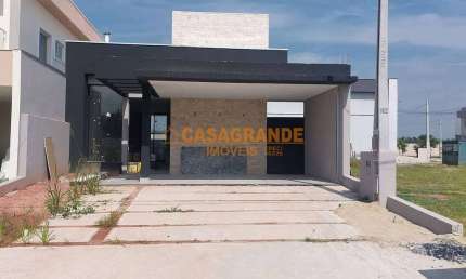 Casa com 03 quartos, 120m² no Jardim Jacinto-Jacareí SP