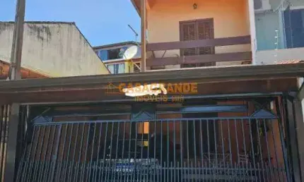 Casa com 03 quartos, 107m² no Jardim das Industrias SJC