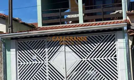 Casa com 3 quartos com 162 metros quadrados na Vila Ester