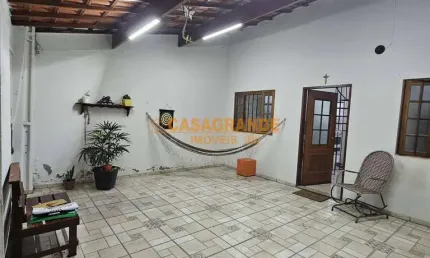 Casa com 03 quartos, 120m² no Altos da Vila Paiva SJC