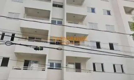 Apartamento com 2 quartos no no edifício varandas do parque