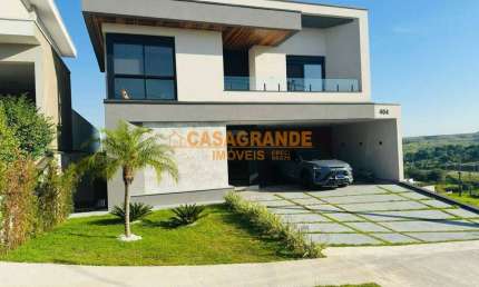 Casa com 04 quartos,  283,25m² no Loteamento Verana, SJC