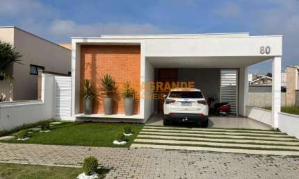 Casa de Condomínio com 3 Quartos à venda, 144m² - Condomínio Bela Vista