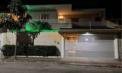 Casa Sobrado com 3 quartos , 125 m², Jardim São Vicente
