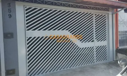 Casa com 02 quartos, 70m² no conjunto residencial galo branco, sjc
