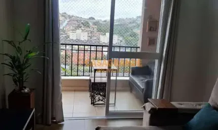 Apartamento com 3 quartos, Parque Santo Antônio - Jacareí