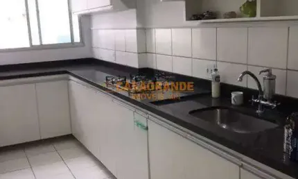 Apartamento Duplex à venda no Parque Industrial em São José dos Campos