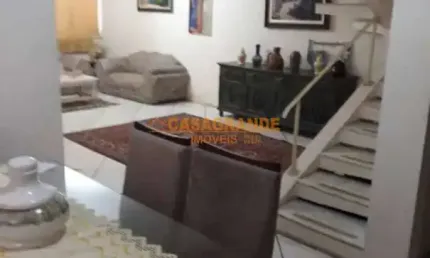 Casa com 4 quartos à venda no Centro, São José dos Campos 