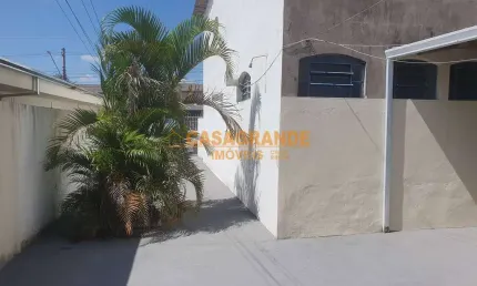Casa comercial à venda no Jardim Jacinto, Jacareí 