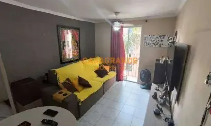 Apartamento com 02 quartos, 48m² no Bosque dos Eucaliptos, SJC