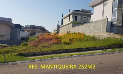 Terreno / Lote / Condomínio à venda, 300m² - Cond. Residencial Mantiqueira