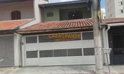 Casa com 4 quartos, à venda , 241 m² - jardim América
