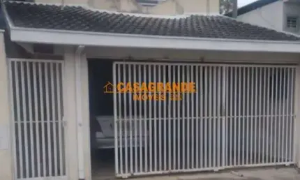 Vendo casa com 3 quartos com 80 m² no Residencial Martins Pereira, SJC