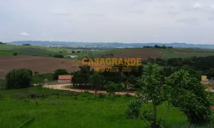 Chácara à Venda no Chácaras Itamaraty II em Caçapava - SP