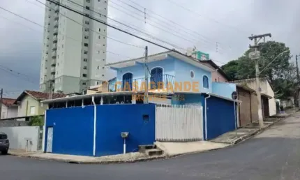 Casa com 5 quartos à venda no Jardim Uirá, São José dos Campos 