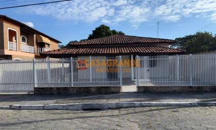 Casa com 3 quartos para alugar no Eugênio de Mello, São José dos Campos 
