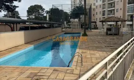 Apartamento  com 2 quartos Condomínio Citta di Roma