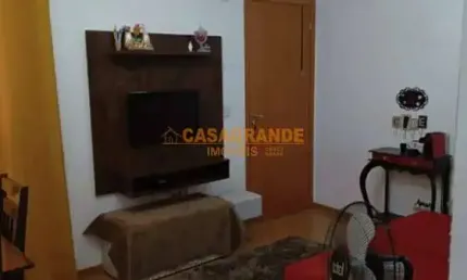 Apartamento com 02 quartos, no Residencial Frei Galvão, SJC