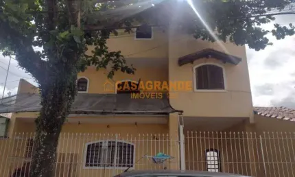 Casa com 10 quartos à venda no Jardim Motorama, São José dos Campos 