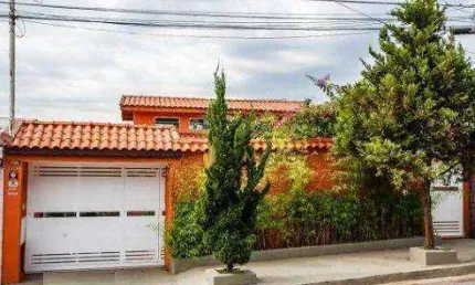Casa com 4 dormitórios à venda, 222 m² por R$ 840.000,00 - Vila Vitória - Santo André/SP
