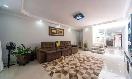 Casa com 4 dormitórios, 190 m² - venda por R$ 1.300.000,00 ou aluguel por R$ 11.800,00/mês - Jardim - Santo André/SP