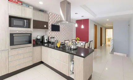 Casa com 3 dormitórios à venda, 250 m² por R$ 1.350.000,00 - Vila Assunção - Santo André/SP