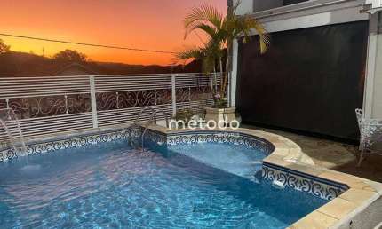 Casa com 3 dormitórios à venda, 175 m² por R$ 3.500.000,00 - Nogueira - Guararema/SP