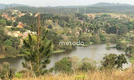 Villagio Laguna - localizado em um dos bairros mais nobres de Guararema, com alto índice de valorização e muito contato com a natureza! Guararema -SP