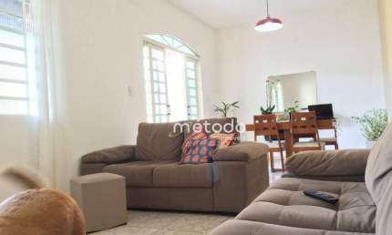Casa com 3 dormitórios à venda, 138 m² por R$ 640.000,00 - Itapema - Guararema/SP