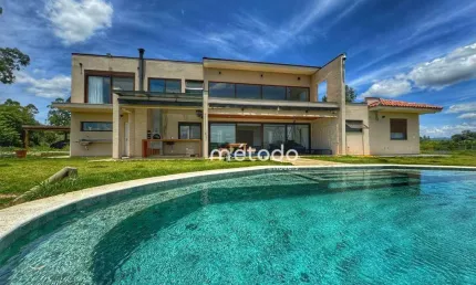 Sítio com 4 dormitórios à venda, 128000 m² por R$ 2.690.000,00 - Parque Agrinco - Guararema/SP