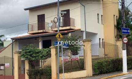 Sobrado com 3 dormitórios à venda, 223 m² por R$ 1.980.000,00 - Centro - Guararema/SP