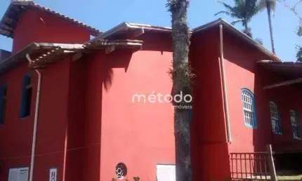 Casa com 2 dormitórios à venda, 400 m² por R$ 1.280.000,00 - Freguesia da Escada - Guararema/SP