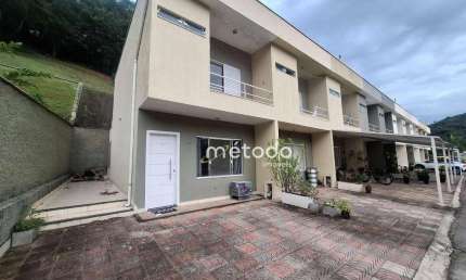 Casa com 2 dormitórios à venda, 94 m² por R$ 490.000,00 - Condomínio Residencial Forest Hills - Guararema/SP