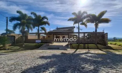 Casa com 3 dormitórios para alugar, 300 m² por R$ 9.596,67/mês - Condomínio Lago Dourado - Jacareí/SP