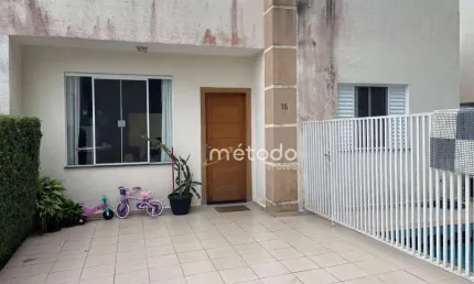 Casa com 2 dormitórios à venda, 79 m² por R$ 590.000,00 - Itaoca - Guararema/SP