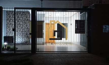 Casa com 3 quartos à venda no Jardim Fregadolli, Maringá 