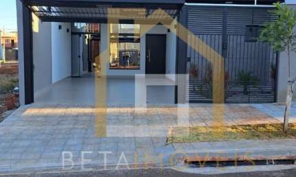 Casa com 3 quartos à venda na Avenida Guaiapó, 110, Bom Jardim, Maringá