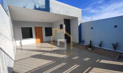 Casa com 3 quartos à venda na Avenida Marialva, 128, Jardim Hamada, Marialva