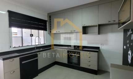 Casa com 3 quartos à venda na Rua Katsutoshi Nonaka, Jardim Campo Belo, Maringá
