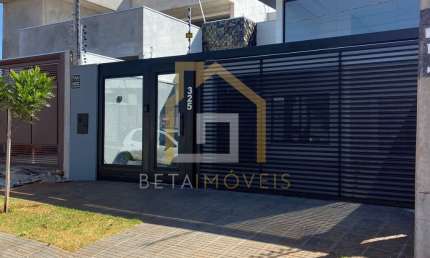 Casa com 3 quartos à venda na Avenida Jinroku Kubota, Bom Jardim, Maringá