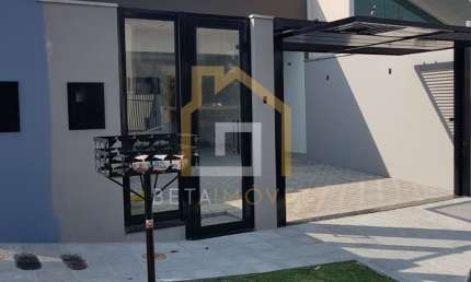 Casa com 3 quartos à venda na Avenida das Palmeiras, Parque Palmeiras, Maringá