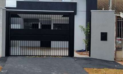 Casa com 3 quartos à venda na Avenida Tuiuti, 87, Jardim Colina Verde, Maringá
