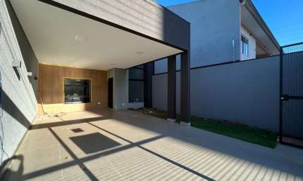 Casa com 3 quartos à venda na Rua Tabaetê, 120, Jardim Tabaete, Maringá