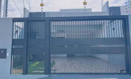 Casa com 3 quartos à venda na Rua Ernesto de Oliveira, 398, Conjunto João de Barro Champagnat, Maringá