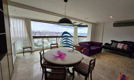 Linda Cobertura duplex de 2 suítes, 105 m², nascente, vista mar, 2 vagas rotativas, com armários, ar-condicionas, teto rebaixado, iluminação, reiki, varanda com deck e banheira de hidromassagem.