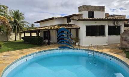 Vendo excelente Casa térrea solta de 04 quartos com mezanino em Vilas do atlântico Rua praia de São Conrado,